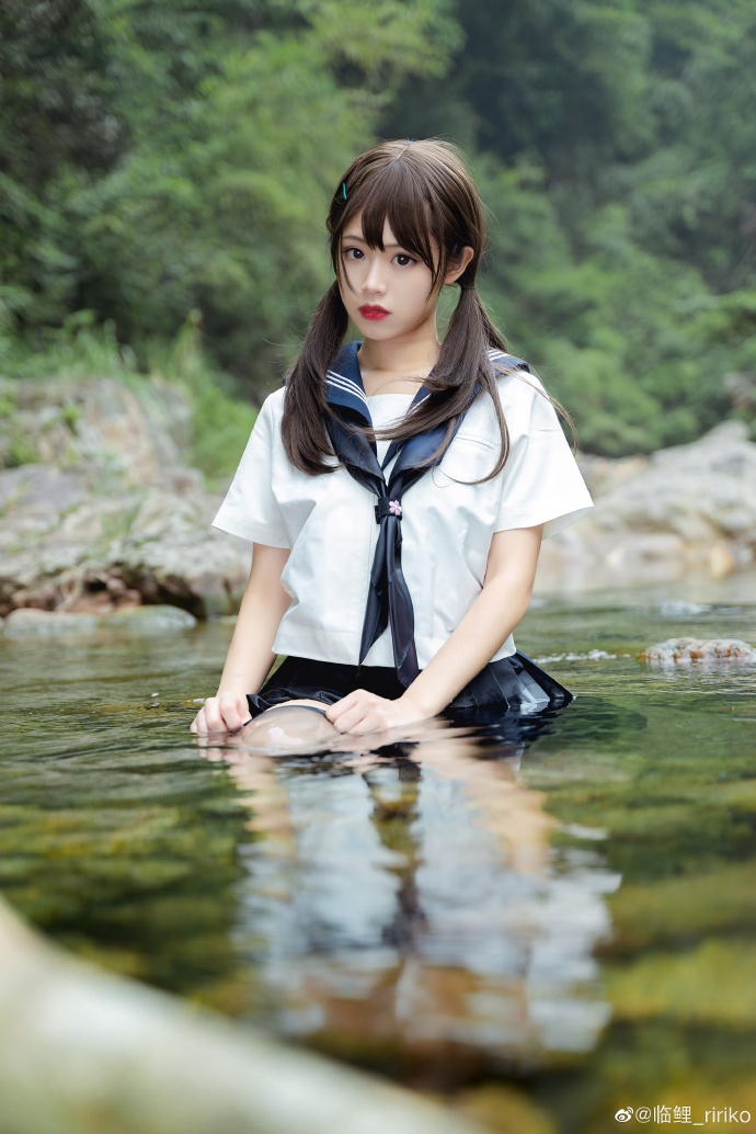 坠入爱河 清新自然的jk+死库水 cn临鲤_ririko